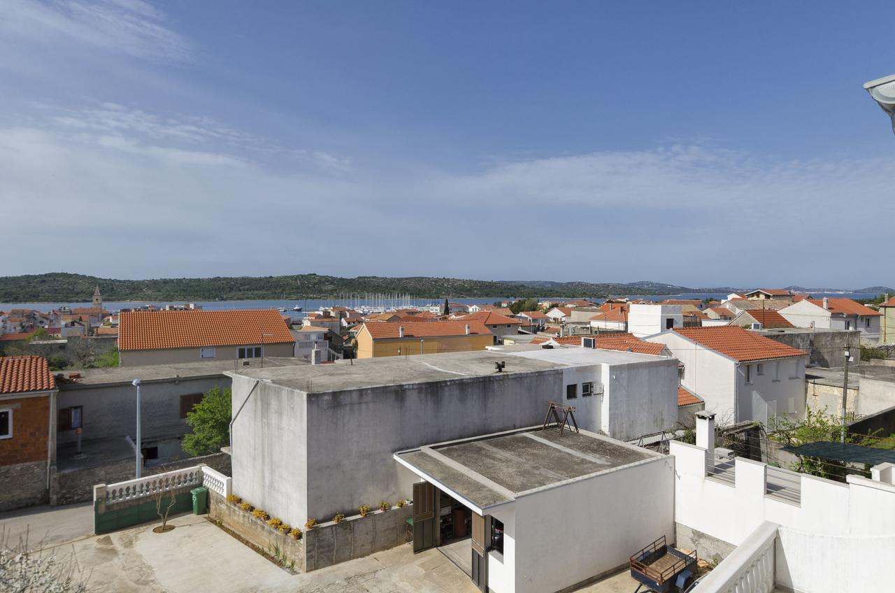 Apartments Mime Pirovac Exterior photo